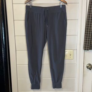 Athleta Gray 4 Pocket Joggers Size 12.